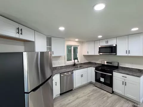 77 Goya Dr, Fairfield, CA 94534 photo 6
