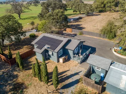 3944 Llano Rd, Santa Rosa, CA 95407