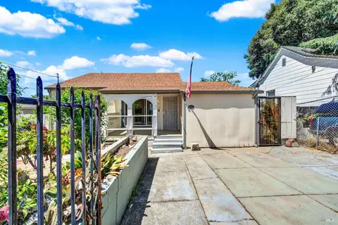 621 Grant St, Vallejo, CA 94590 photo 2