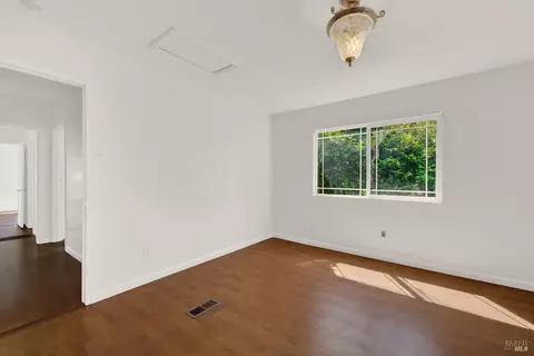 621 Grant St, Vallejo, CA 94590 photo 16