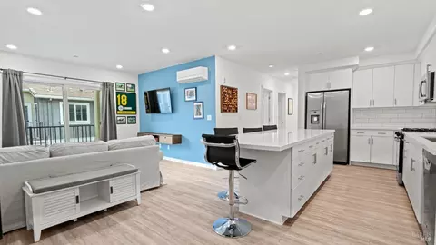 1414 Mauro Pietro Dr #305, Petaluma, CA 94954