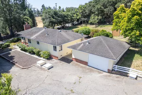 360 Gossage Ave, Petaluma, CA 94952