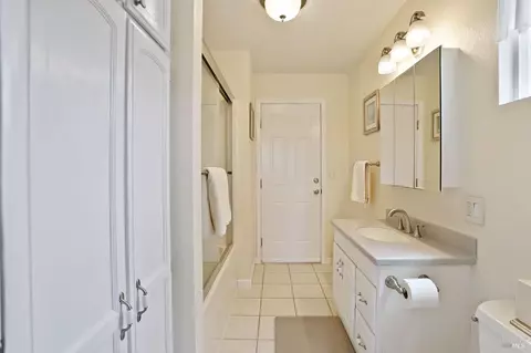 407 Greenwood St, Vallejo, CA 94591 photo 36