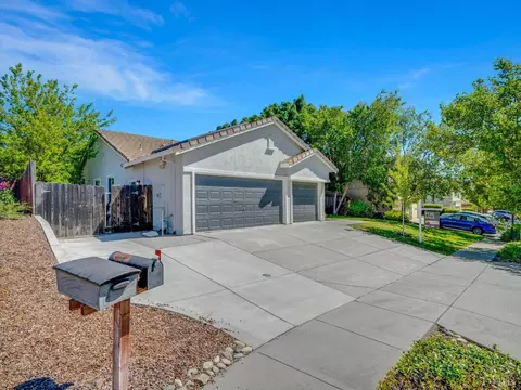 4718 Autumn Rose Ct, Fairfield, CA 94534