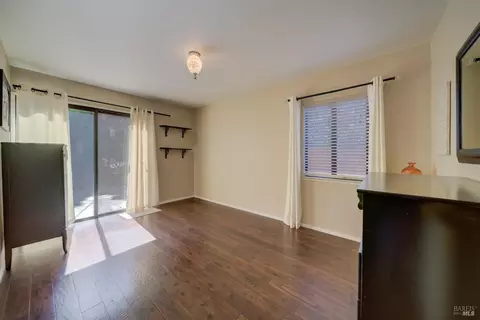 712 Elmwood Ave, Vallejo, CA 94591 photo 11