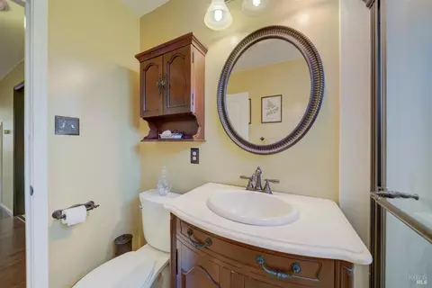 712 Elmwood Ave, Vallejo, CA 94591 photo 18