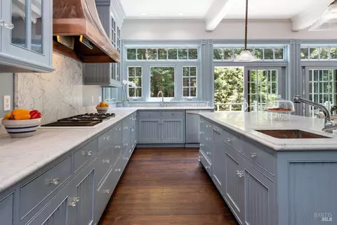 Kitchen - 95 Magee Ave, Mill Valley, CA 94941 photo 5 of 6
