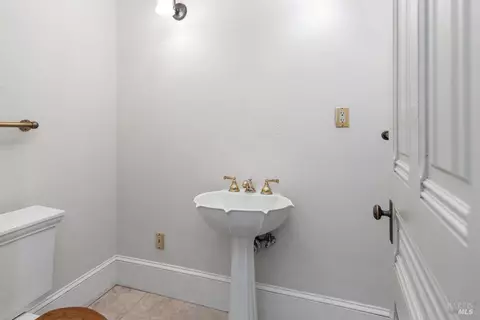 Bath - 95 Magee Ave, Mill Valley, CA 94941 photo 1 of 4