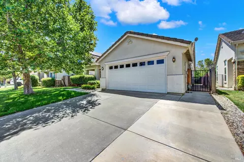 1671 Vandenberg Cir, Suisun City, CA 94585