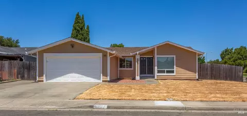 5102 Carriage Ct, Fairfield, CA 94534