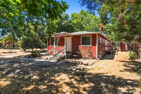 2047 Guerneville Rd, Santa Rosa, CA 95403