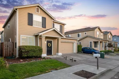 3868 Hogan Ave, Santa Rosa, CA 95407