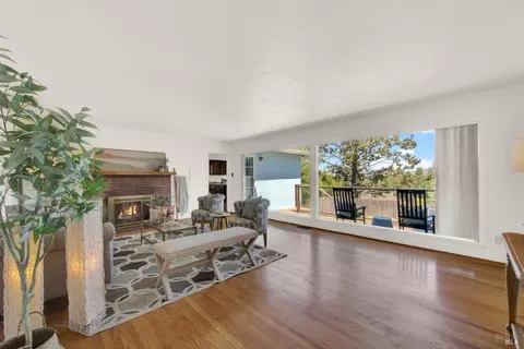 17 Bonita Ave, Napa, CA 94559