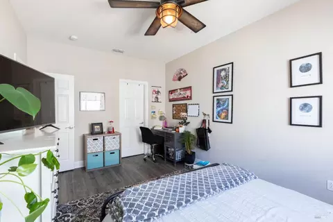 2046 Eva St, Napa, CA 94559 photo 9