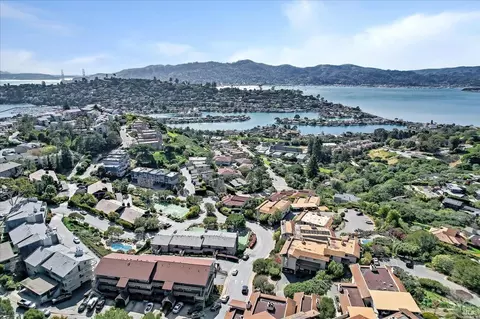 110 Marinero Cir, Tiburon, CA 94920
