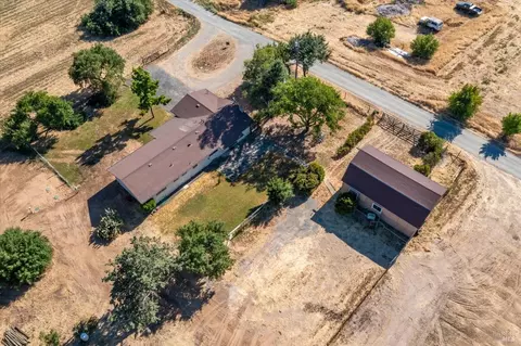7310 Pine Haven Ln, Vacaville, CA 95688 photo 39