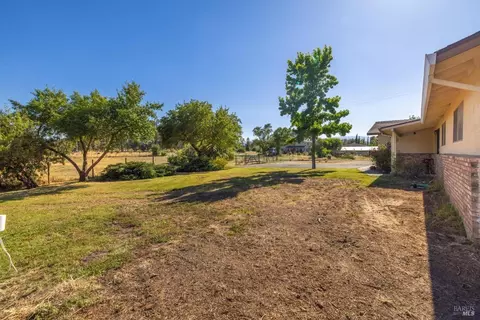 7310 Pine Haven Ln, Vacaville, CA 95688 photo 30