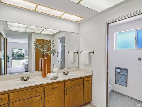 3911 Campolindo Dr, Moraga, CA 94556 photo 17