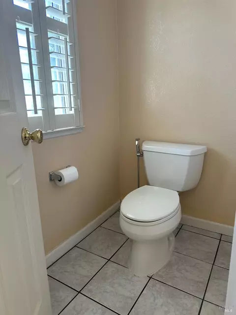 1230 Locust Dr, Vallejo, CA 94591 photo 32