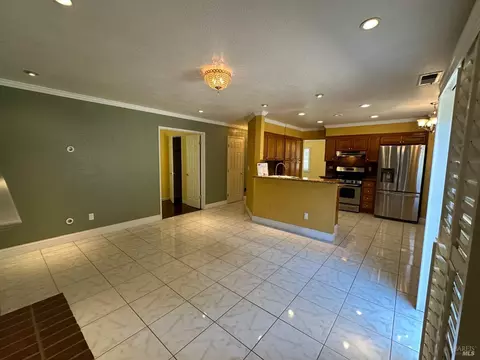 1230 Locust Dr, Vallejo, CA 94591 photo 17