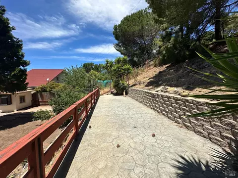 1230 Locust Dr, Vallejo, CA 94591 photo 48