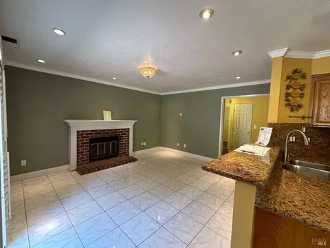1230 Locust Dr, Vallejo, CA 94591 photo 10
