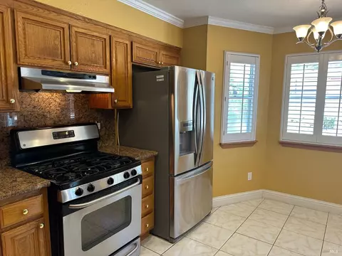 1230 Locust Dr, Vallejo, CA 94591 photo 15