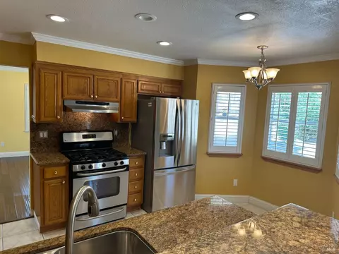 1230 Locust Dr, Vallejo, CA 94591 photo 12