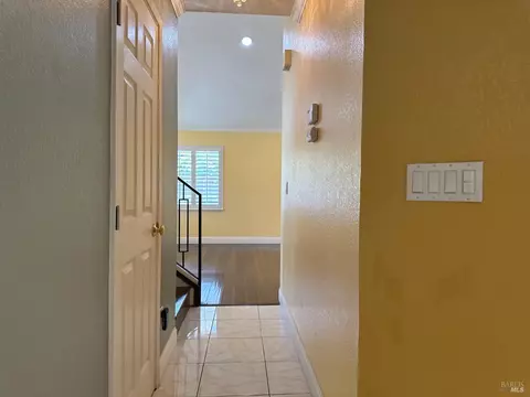 1230 Locust Dr, Vallejo, CA 94591 photo 21