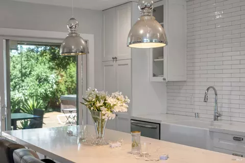 757 Heather Ln, Sonoma, CA 95476 photo 8