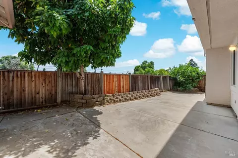 745 Marsh Pl, Fairfield, CA 94533 photo 45