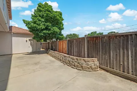 745 Marsh Pl, Fairfield, CA 94533 photo 49