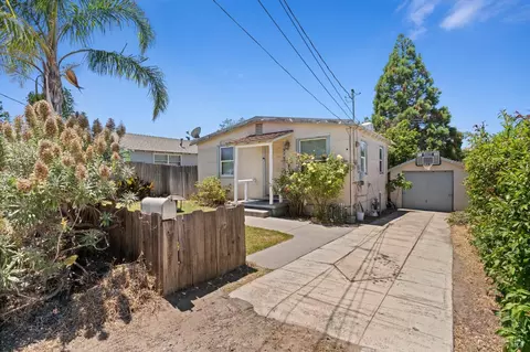 915 Veale Ave, Martinez, CA 94553