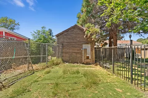 915 Veale Ave, Martinez, CA 94553 photo 26