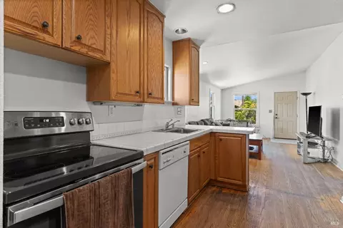 915 Veale Ave, Martinez, CA 94553 photo 16
