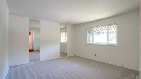 978 Coventry Ln, Fairfield, CA 94533 photo 6