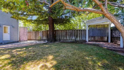 978 Coventry Ln, Fairfield, CA 94533 photo 35
