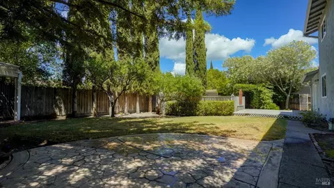 978 Coventry Ln, Fairfield, CA 94533 photo 33