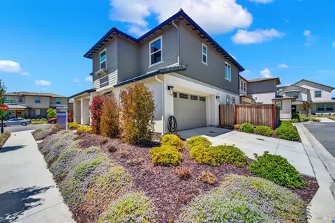 2401 Steele Ct, Fairfield, CA 94533 photo 5