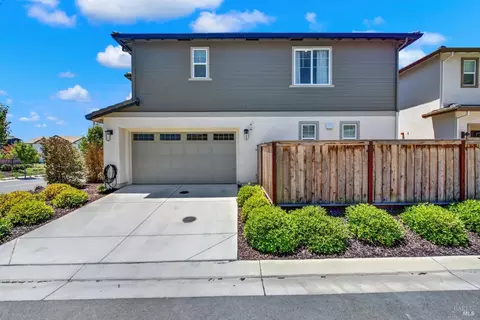 2401 Steele Ct, Fairfield, CA 94533 photo 6