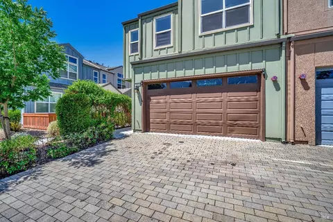413 Boyd St, Santa Rosa, CA 95407