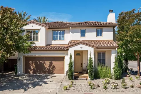 10 Pizarro Ave, Novato, CA 94949