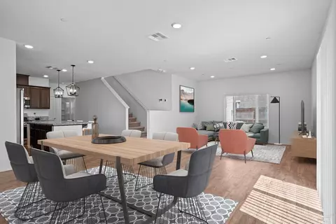 1105 Tulane Ct, Dixon, CA 95620