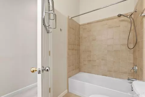 7713 Foppiano Way, Windsor, CA 95492 photo 7