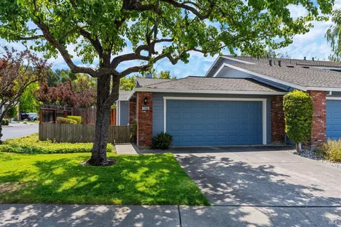 1768 Stuart Ct, Benicia, CA 94510