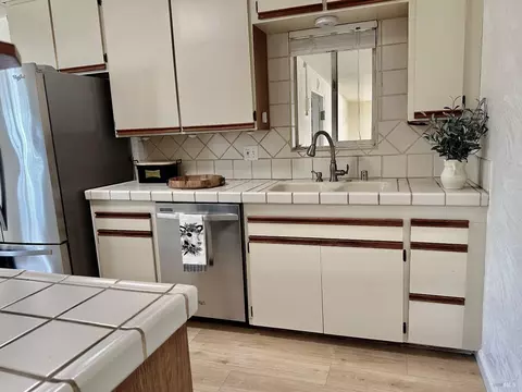 412 Mark Ave, Vallejo, CA 94589 photo 10
