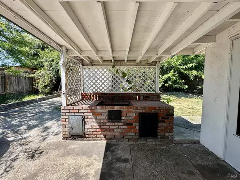 412 Mark Ave, Vallejo, CA 94589 photo 31