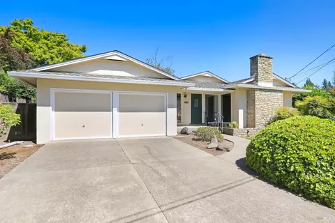818 4th St E, Sonoma, CA 95476 photo 3