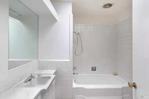 818 4th St E, Sonoma, CA 95476 photo 16