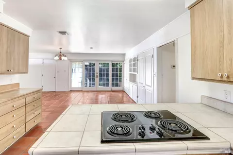818 4th St E, Sonoma, CA 95476 photo 14